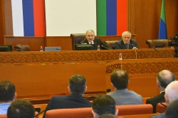 Народное Собрание провело круглый стол по вопросам регулирования тарифов на коммунальные услуги